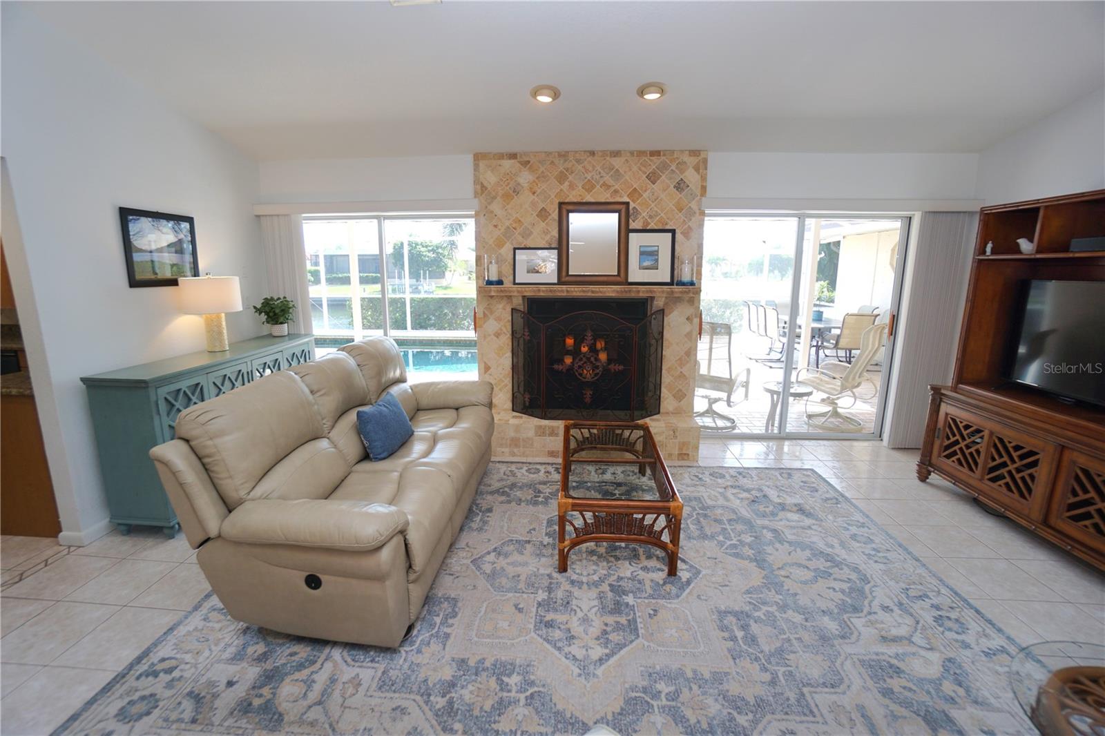 449 PANAREA DR, PUNTA GORDA, FL, 33950