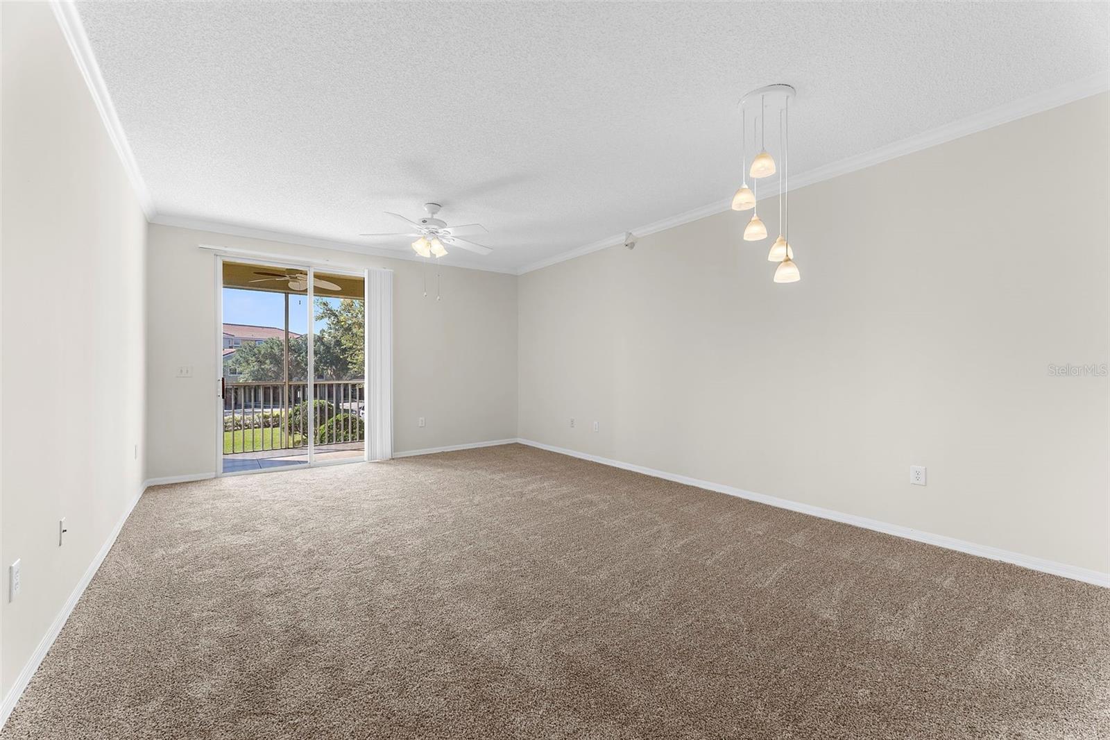 5001 BARALDI CIR #22-211, SARASOTA, FL, 34235