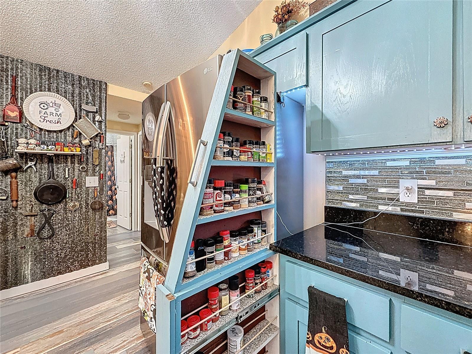 6811 KINGSTREE CT, PORT RICHEY, FL, 34668