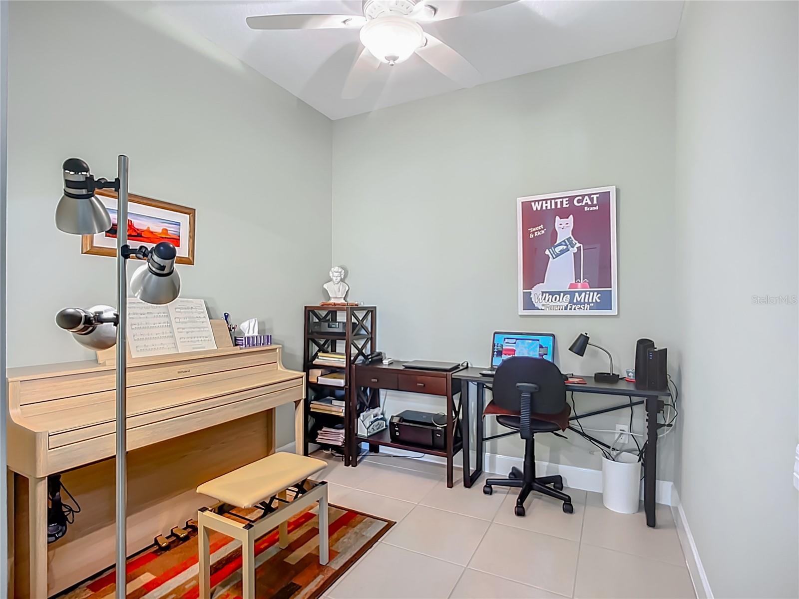 689 CHIPPER DR, SUN CITY CENTER, FL, 33573