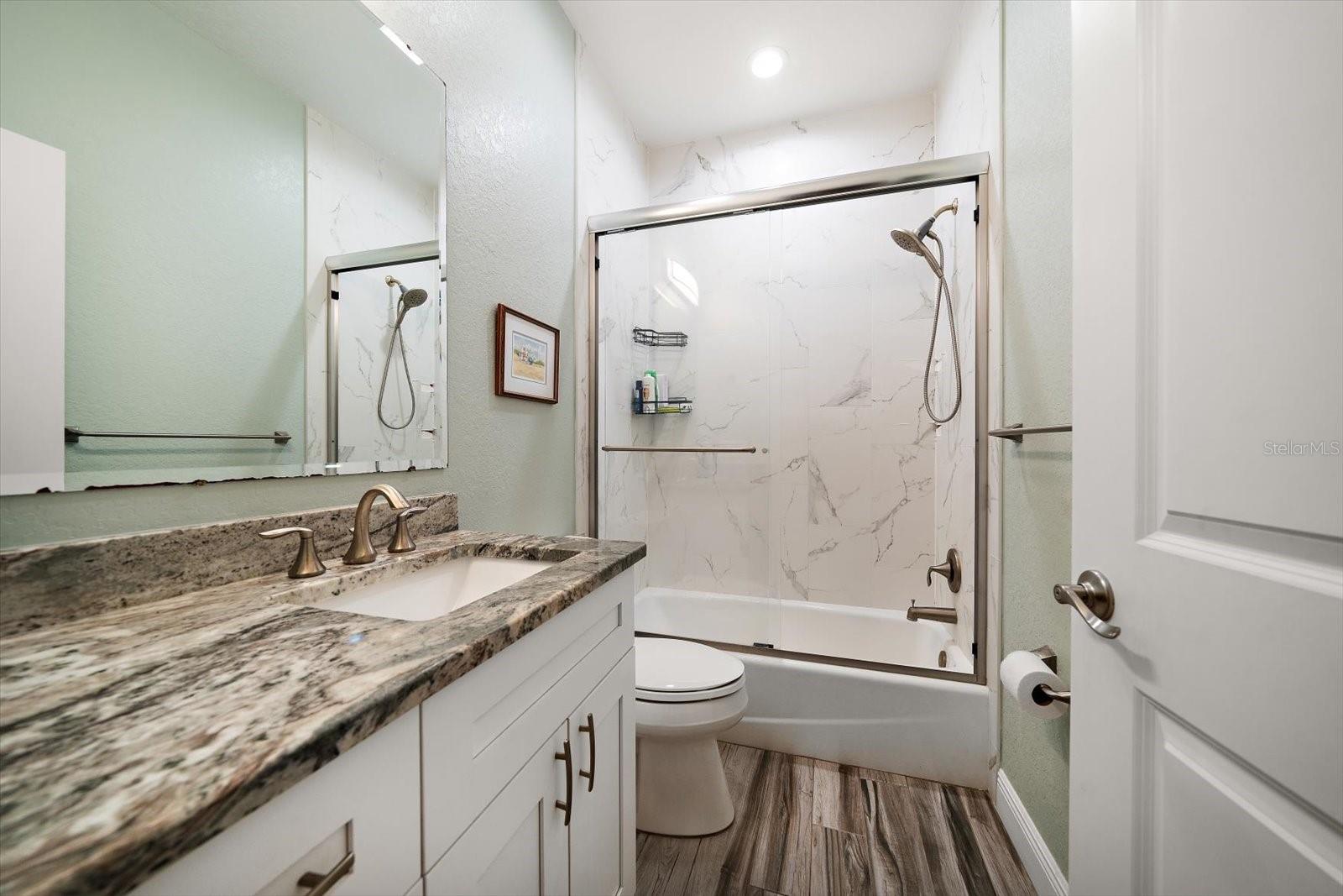 560 CLEARWATER LARGO RD S, LARGO, FL, 33770