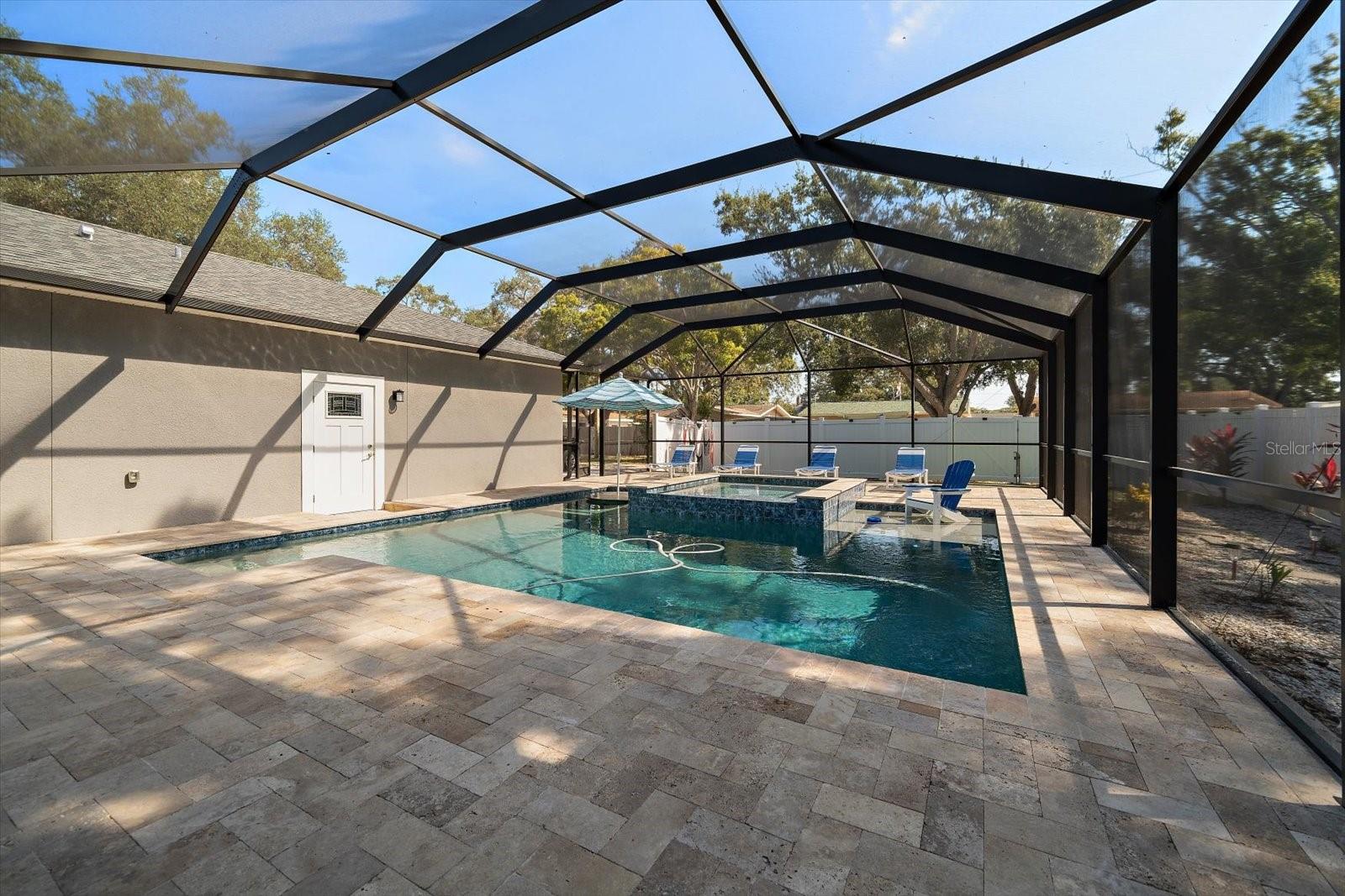 560 CLEARWATER LARGO RD S, LARGO, FL, 33770