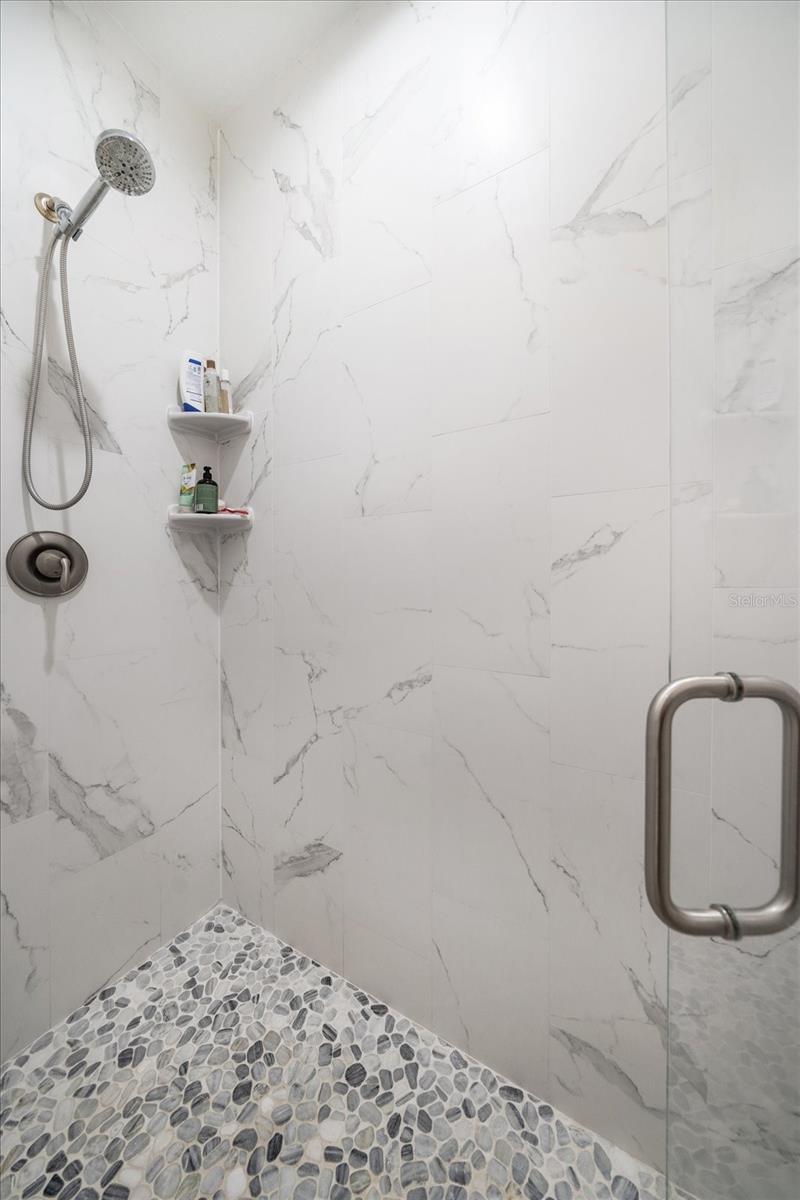 560 CLEARWATER LARGO RD S, LARGO, FL, 33770