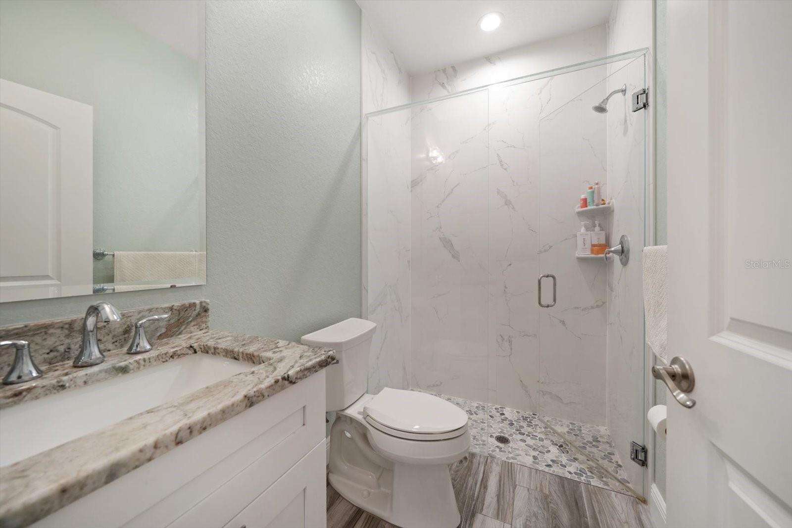 560 CLEARWATER LARGO RD S, LARGO, FL, 33770