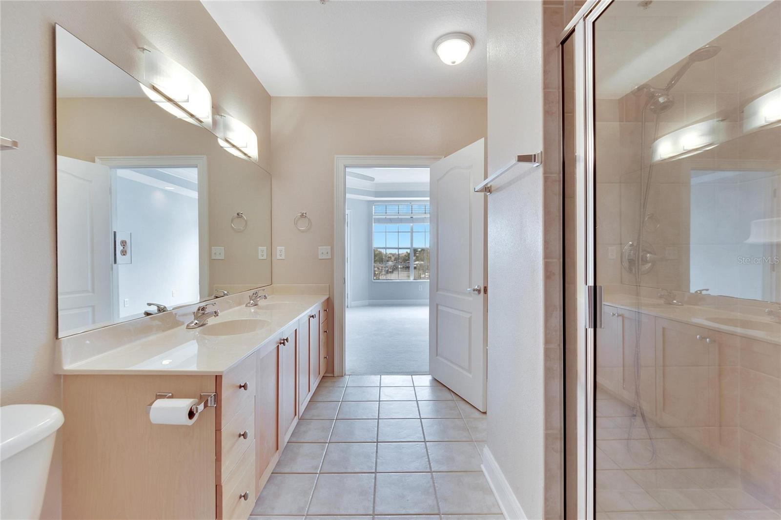 6414 SUNSET BAY CIR, APOLLO BEACH, FL, 33572