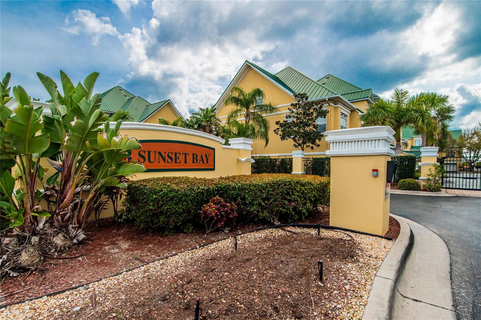 6414 SUNSET BAY CIR, APOLLO BEACH, FL, 33572