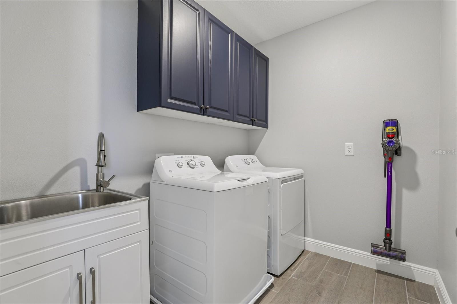 8807 SONOMA COAST, WINTER GARDEN, FL, 34787