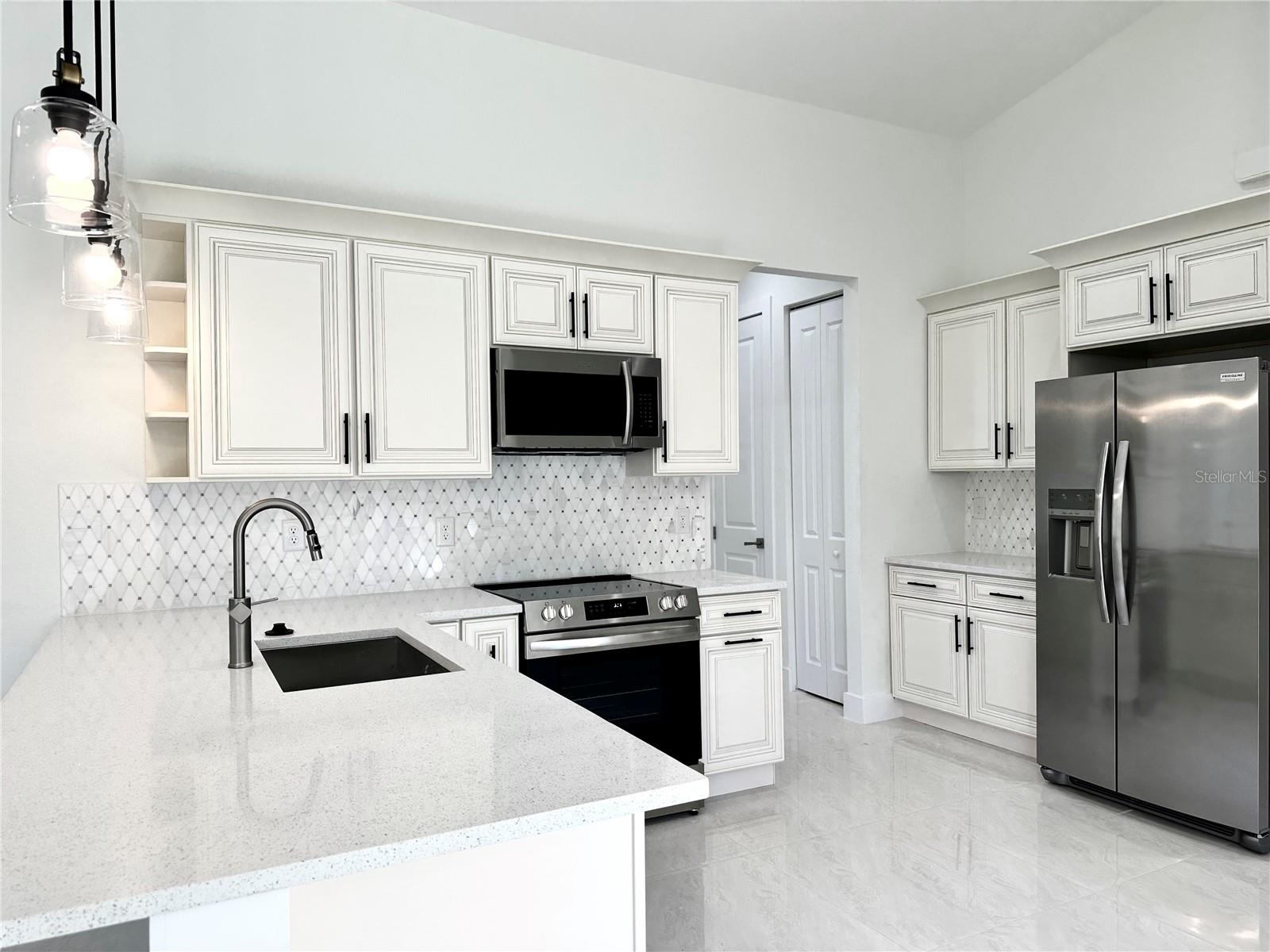 26129 NORTHERN CROSS RD, PUNTA GORDA, FL, 33983