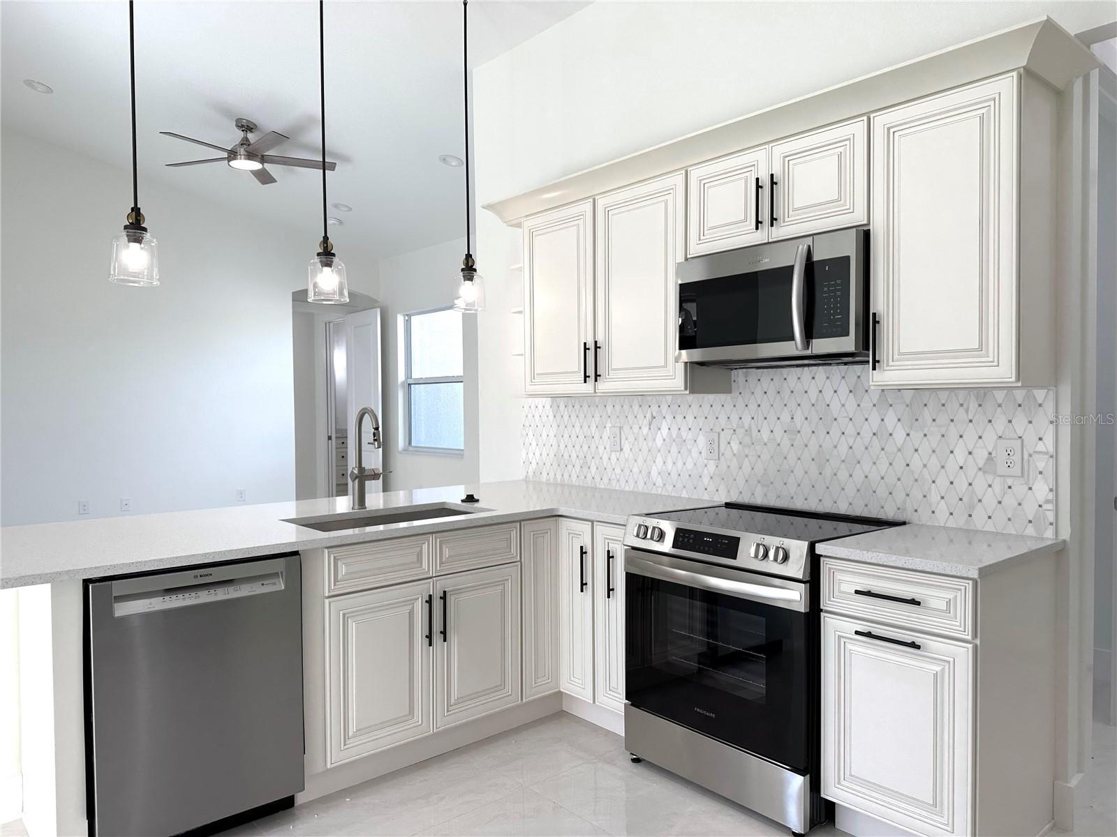 26129 NORTHERN CROSS RD, PUNTA GORDA, FL, 33983