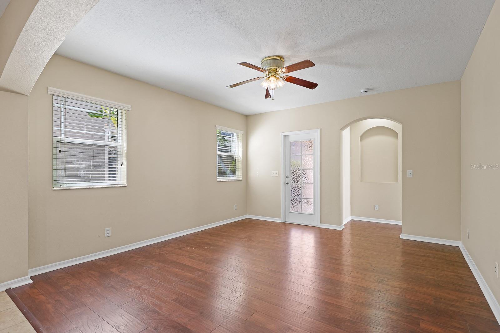 5917 GRAND LONEOAK LN, LITHIA, FL, 33547