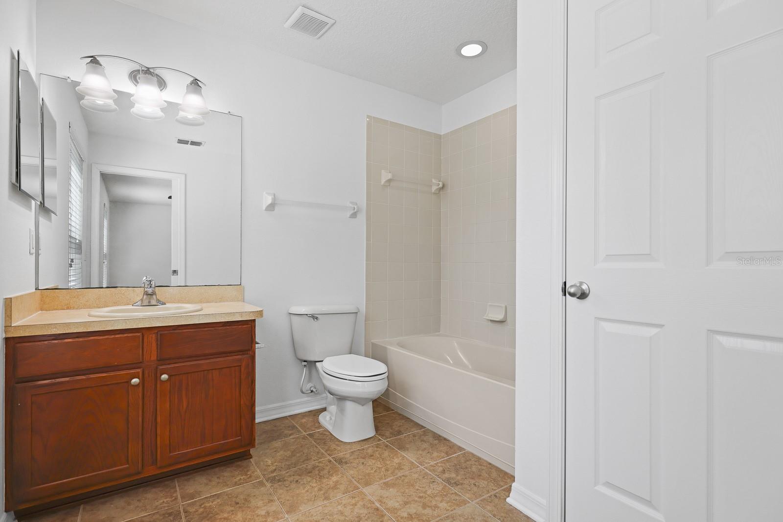 5917 GRAND LONEOAK LN, LITHIA, FL, 33547