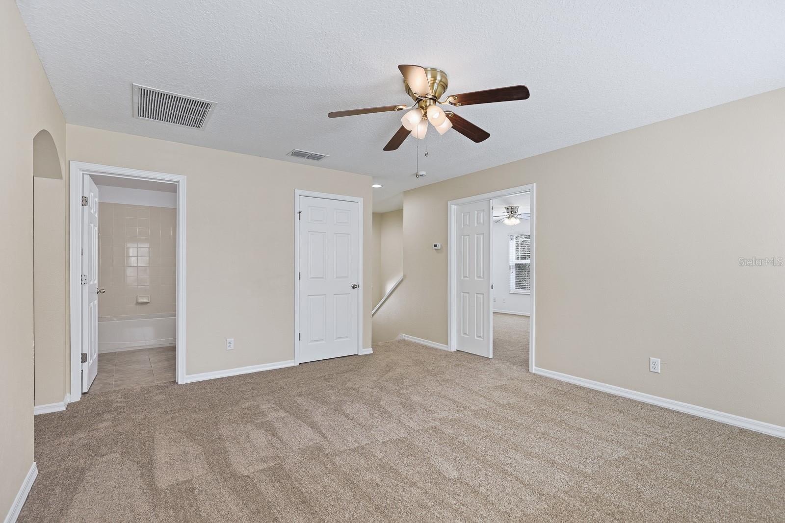 5917 GRAND LONEOAK LN, LITHIA, FL, 33547