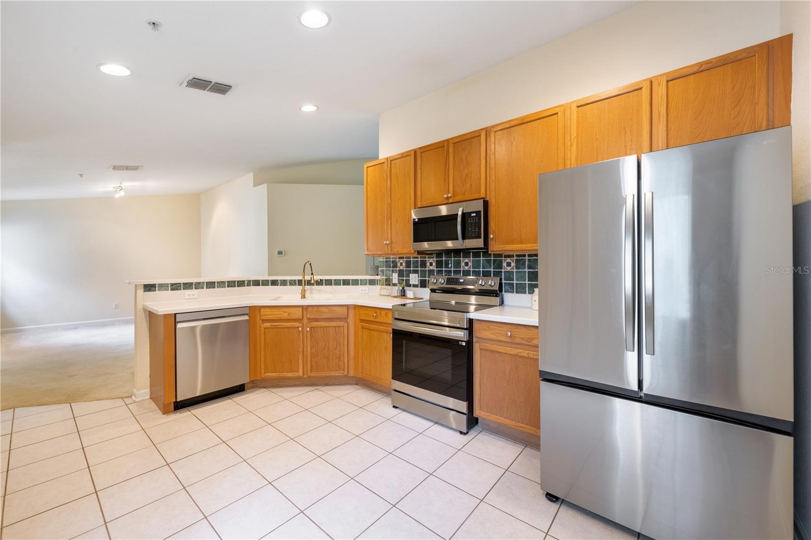 2679 METRO SEVILLA DR #104, ORLANDO, FL, 32835