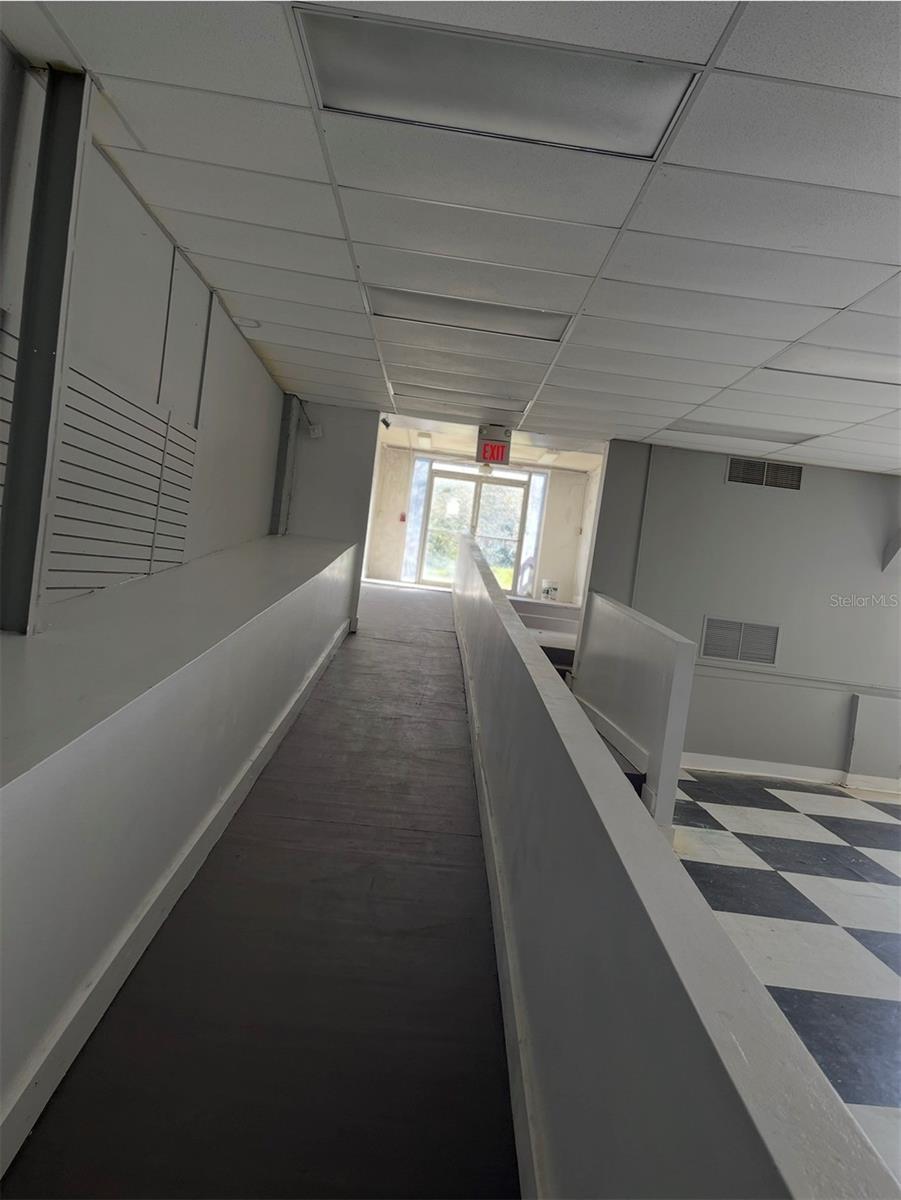 110 E 9TH AVE, HAVANA, FL, 32333