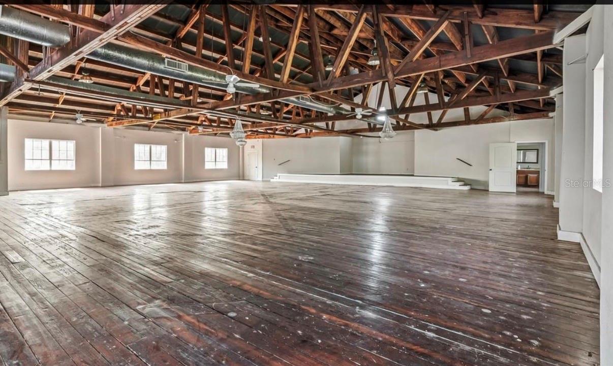 110 E 9TH AVE, HAVANA, FL, 32333