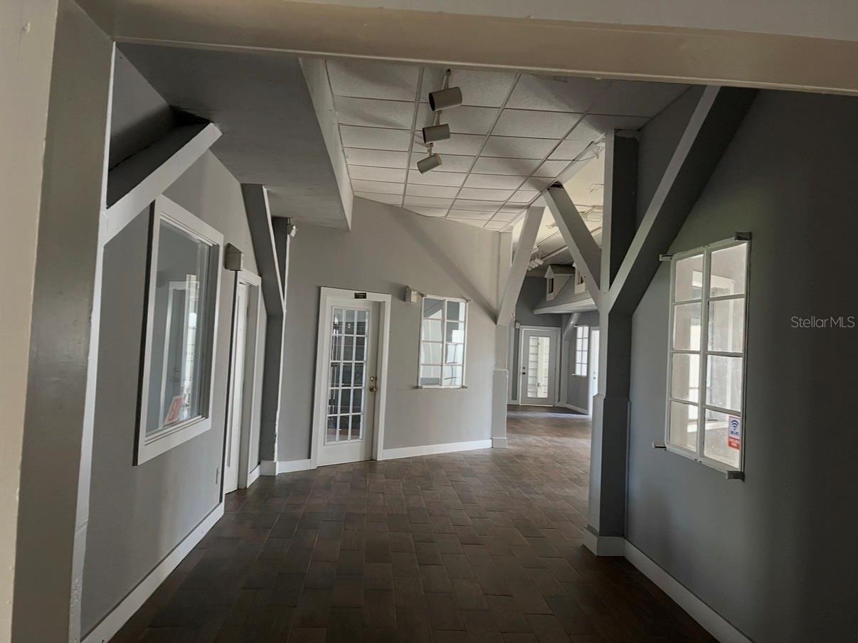 110 E 9TH AVE, HAVANA, FL, 32333