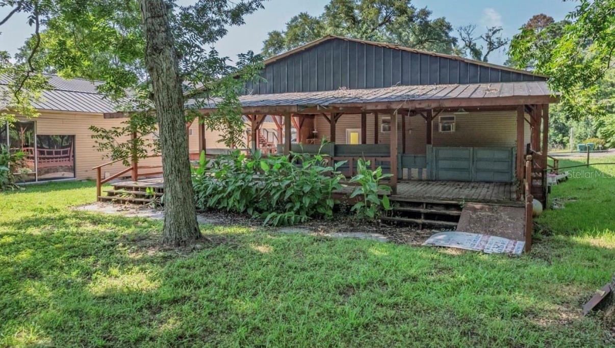 110 E 9TH AVE, HAVANA, FL, 32333