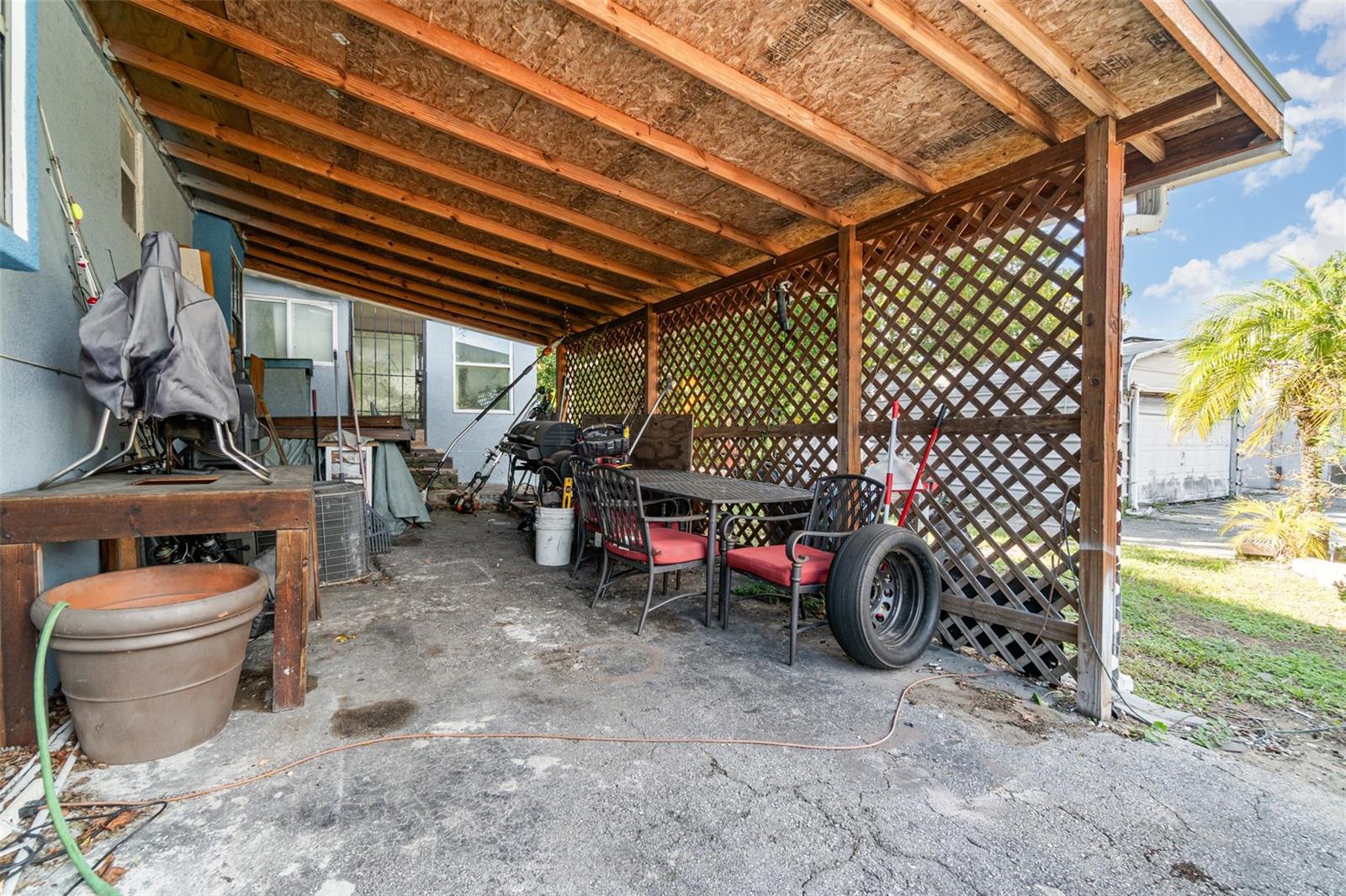 746 S HIGHLAND AVE, APOPKA, FL, 32703