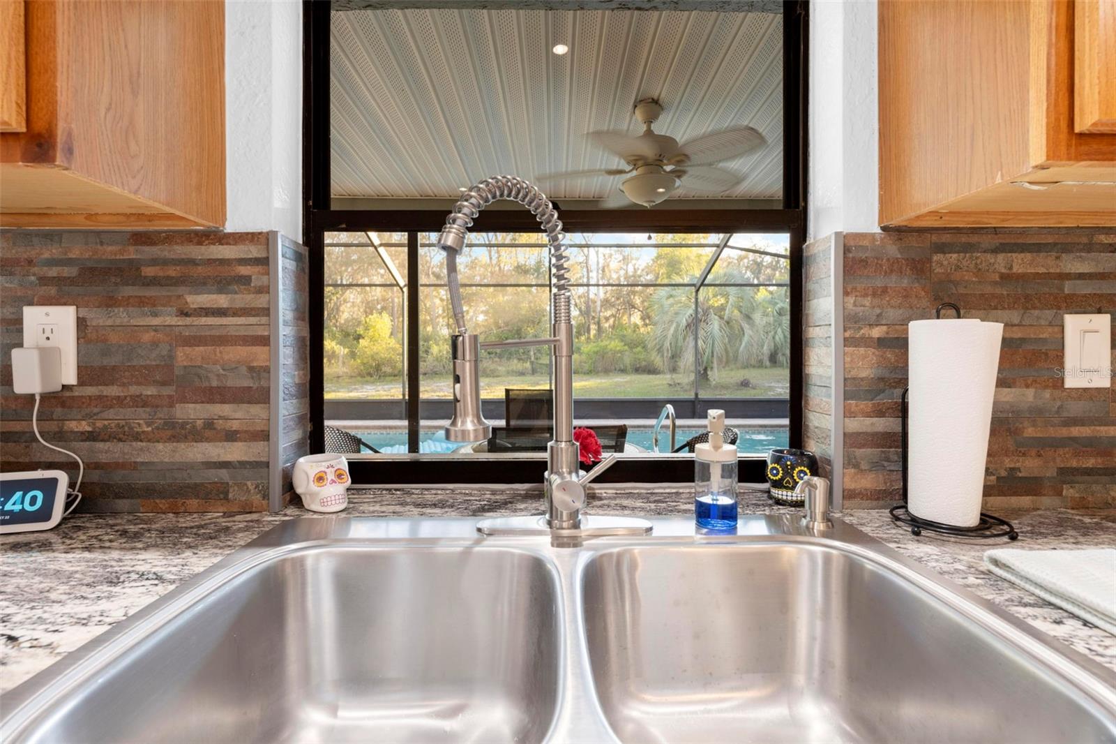 8998 LISMORE CT, WEEKI WACHEE, FL, 34613