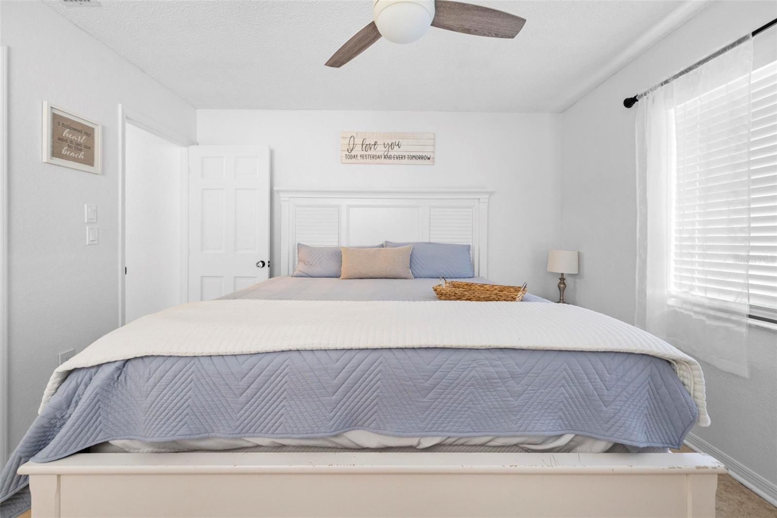 8998 LISMORE CT, WEEKI WACHEE, FL, 34613