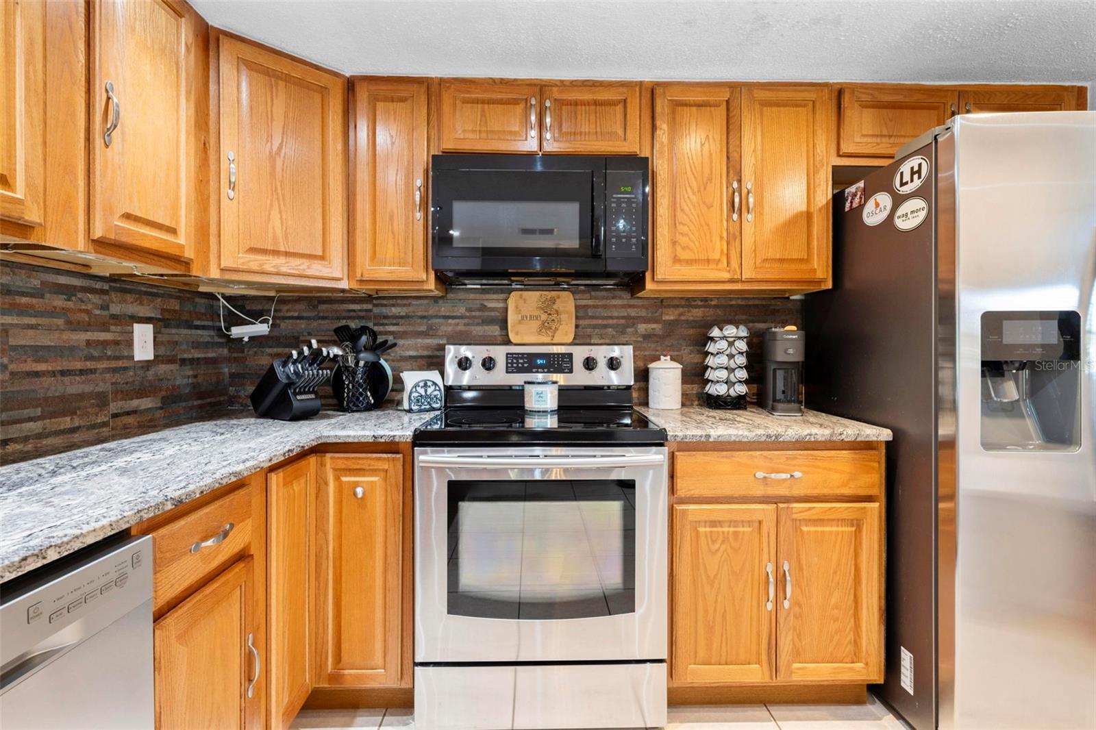 8998 LISMORE CT, WEEKI WACHEE, FL, 34613