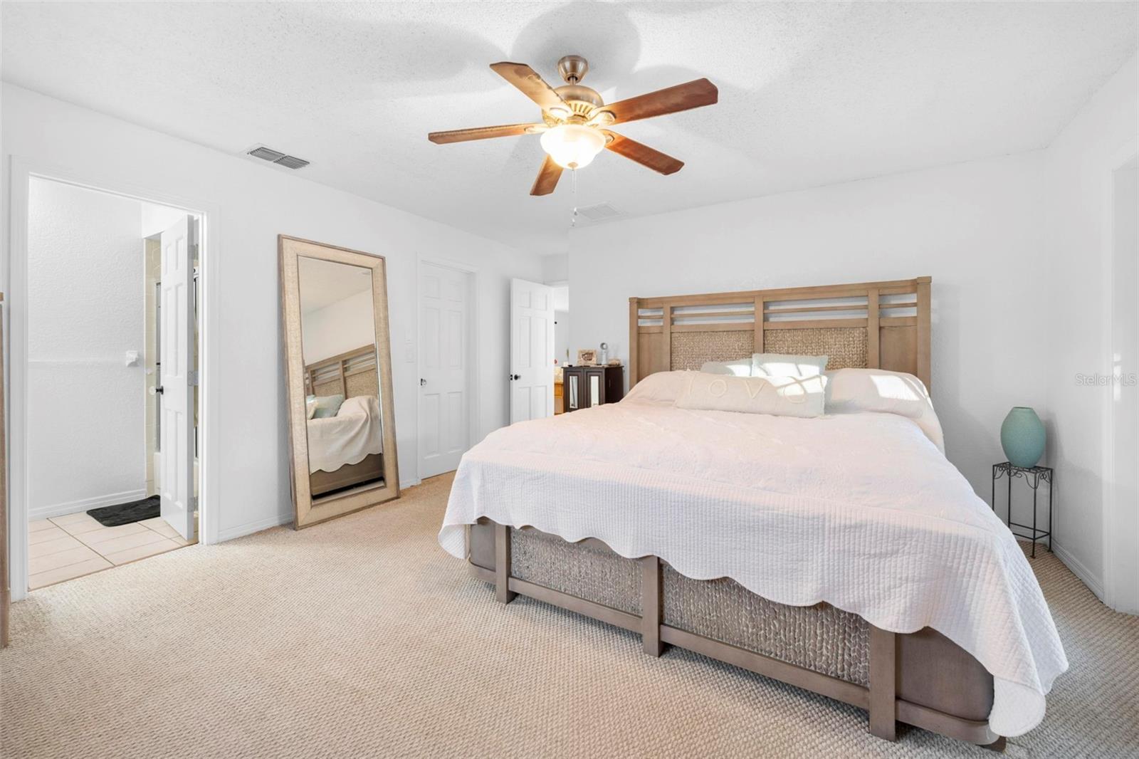 8998 LISMORE CT, WEEKI WACHEE, FL, 34613