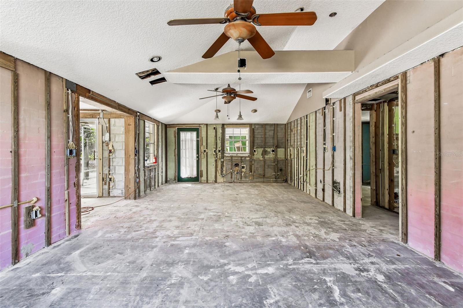 25 MICHIANA DR, TERRA CEIA, FL, 34250