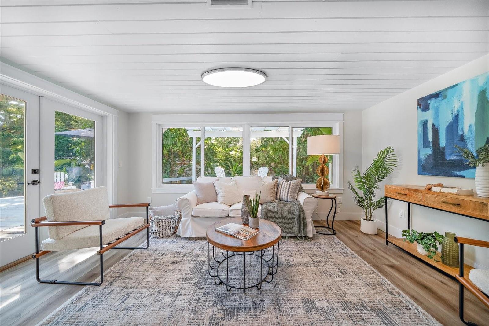 503 POINSETTIA RD, BELLEAIR, FL, 33756