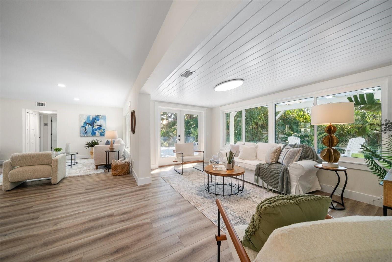 503 POINSETTIA RD, BELLEAIR, FL, 33756