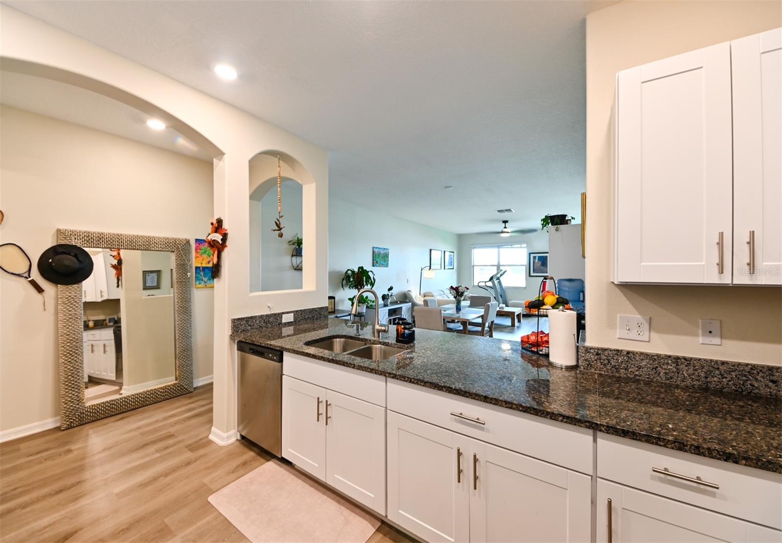 736 ROYAL EMPRESS DR, RUSKIN, FL, 33570