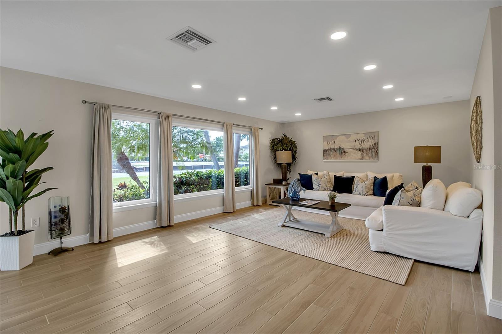 A4669641 Property Photo