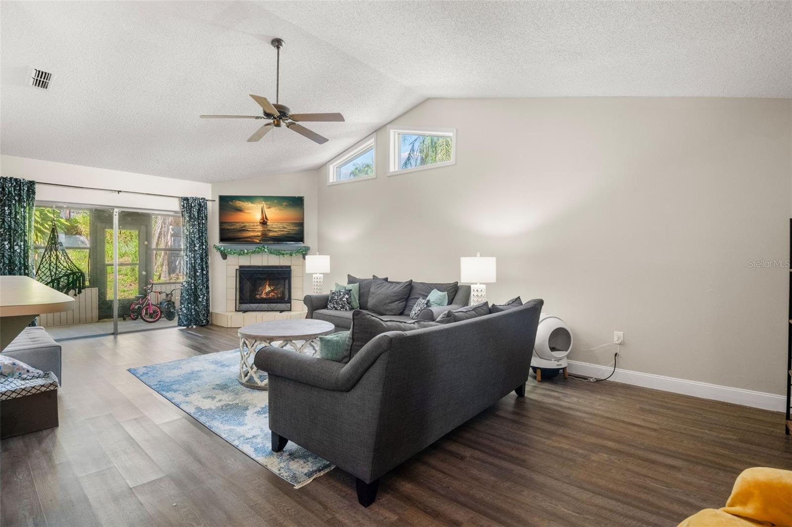 656 LAKE DEXTER CIR, WINTER HAVEN, FL, 33884