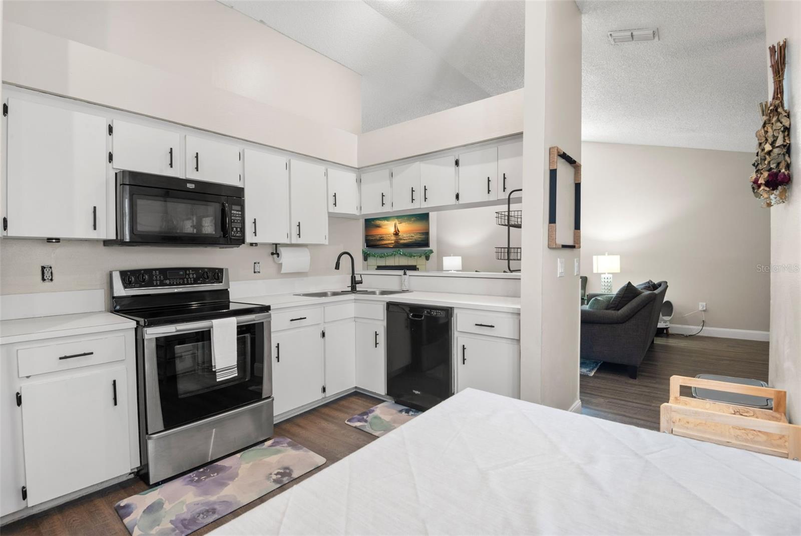 656 LAKE DEXTER CIR, WINTER HAVEN, FL, 33884