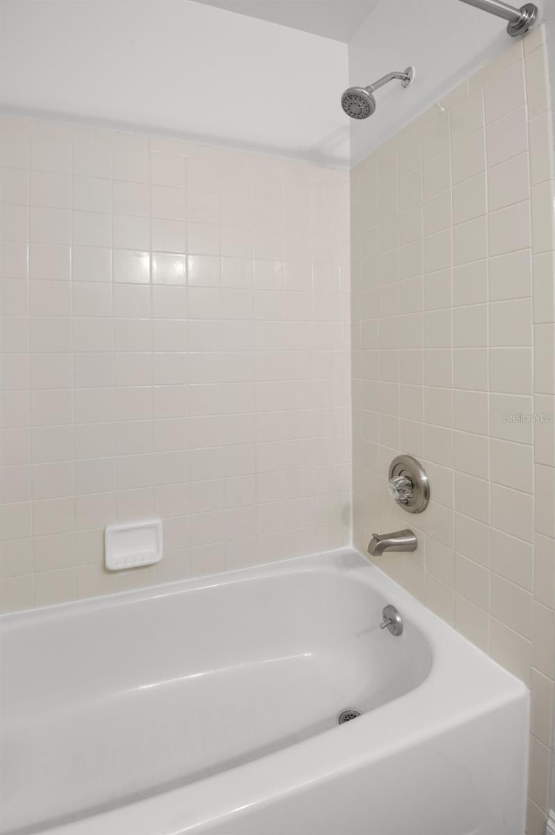 656 LAKE DEXTER CIR, WINTER HAVEN, FL, 33884