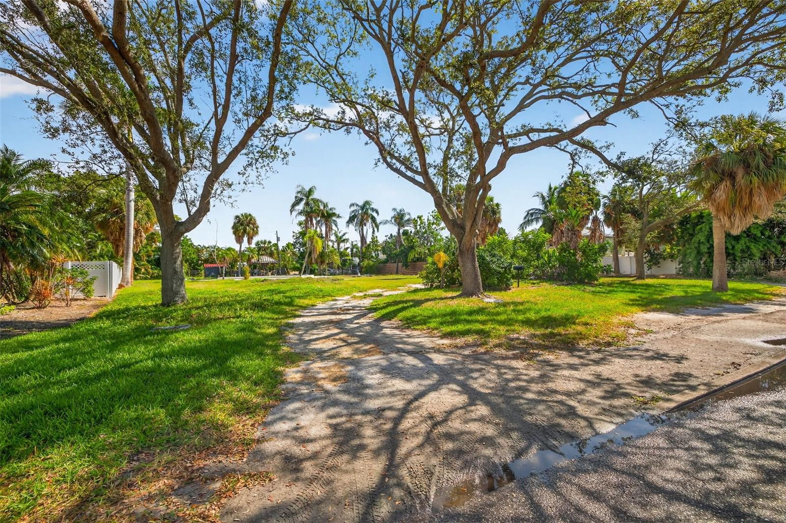 3519 SHORE ACRES BLVD NE, ST PETERSBURG, FL, 33703