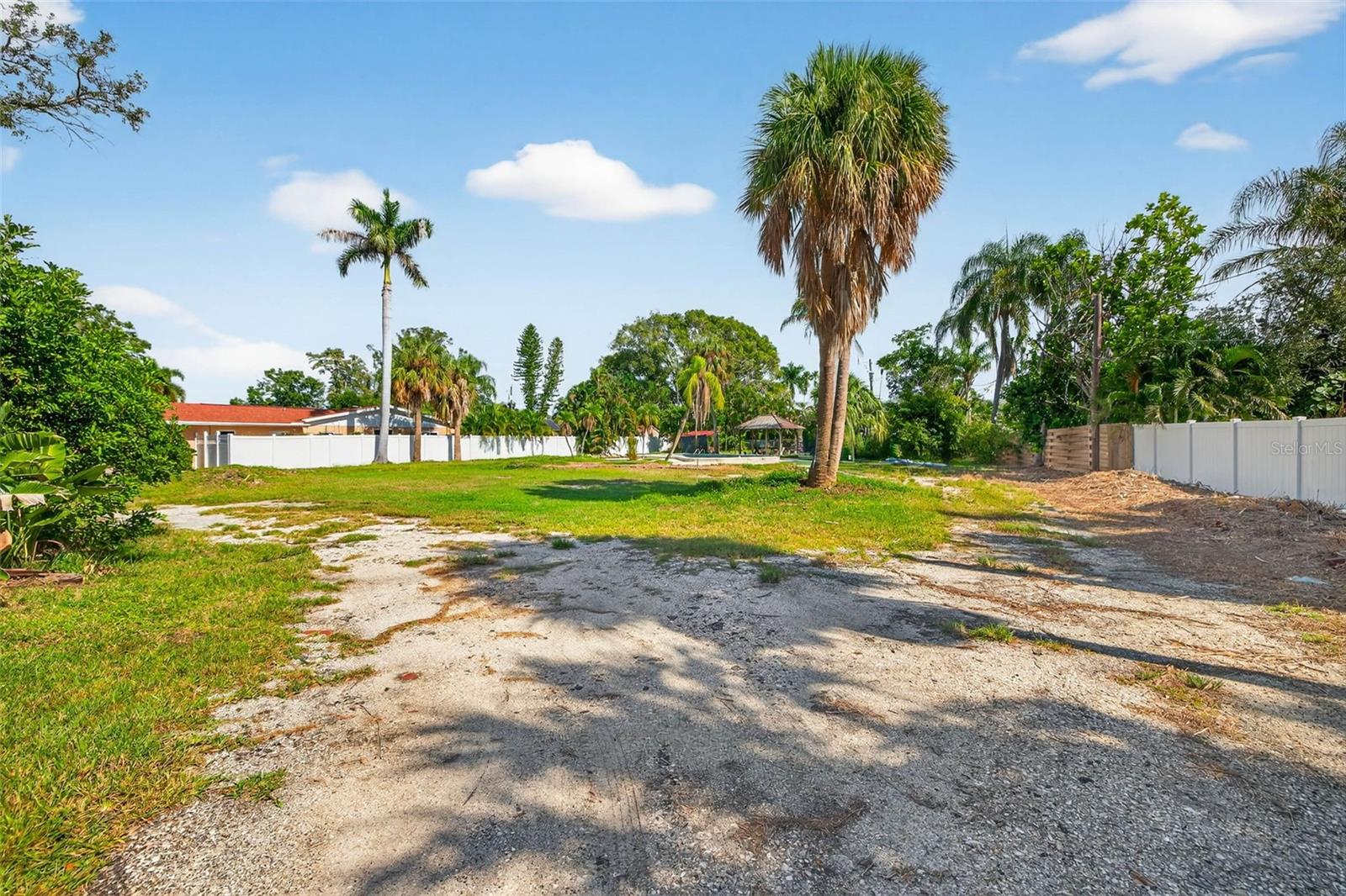 3519 SHORE ACRES BLVD NE, ST PETERSBURG, FL, 33703