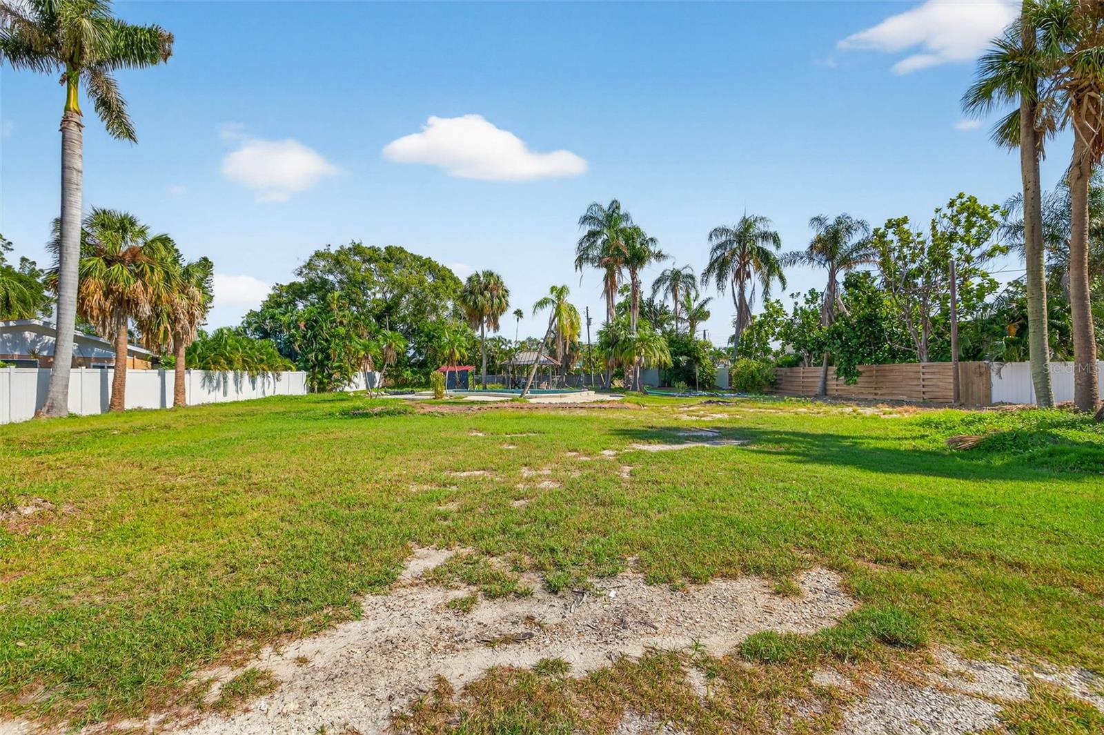3519 SHORE ACRES BLVD NE, ST PETERSBURG, FL, 33703