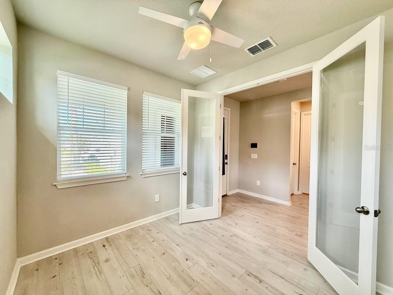 6044 TIMBERDALE AVE, WESLEY CHAPEL, FL, 33545