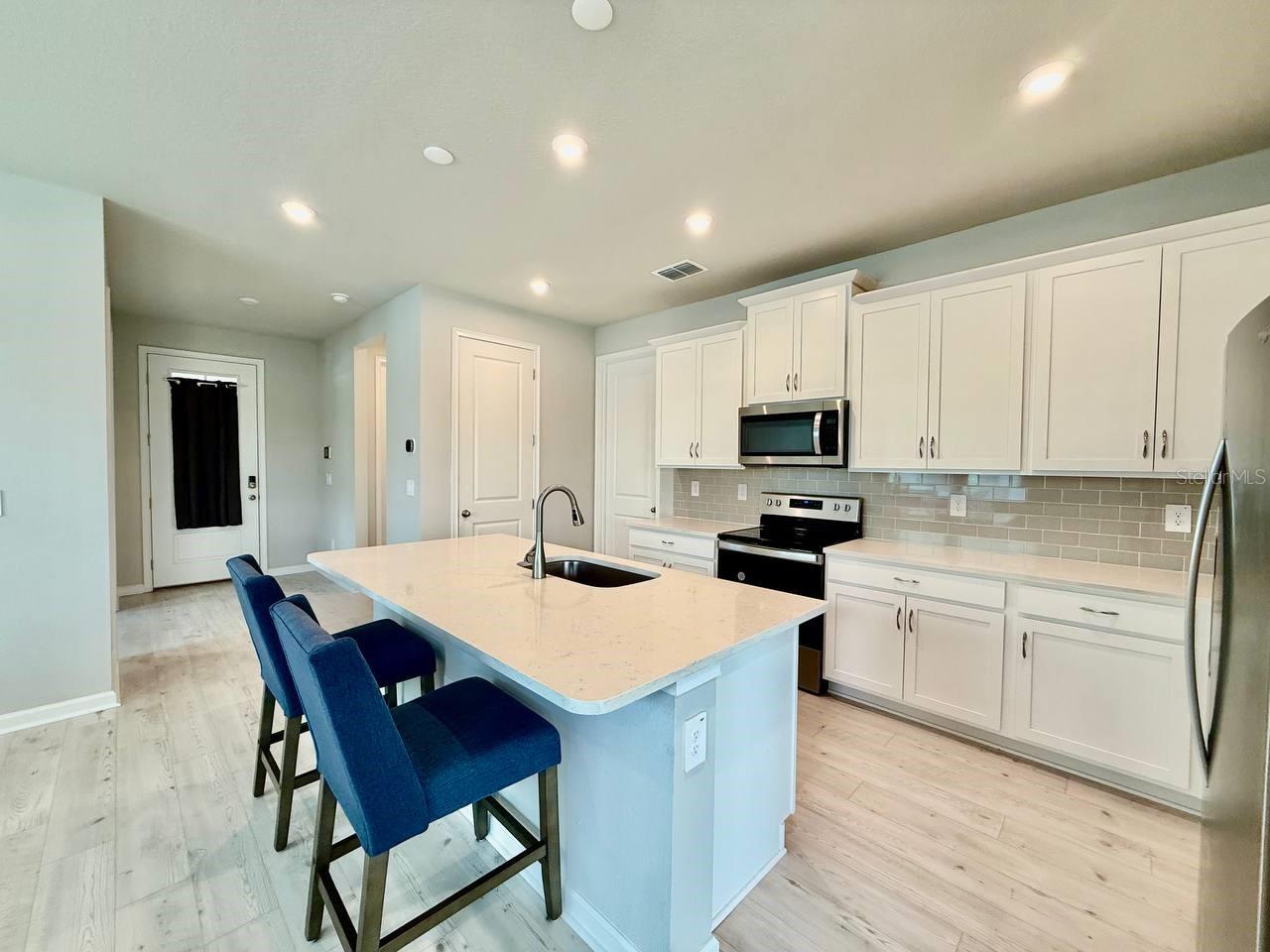 6044 TIMBERDALE AVE, WESLEY CHAPEL, FL, 33545