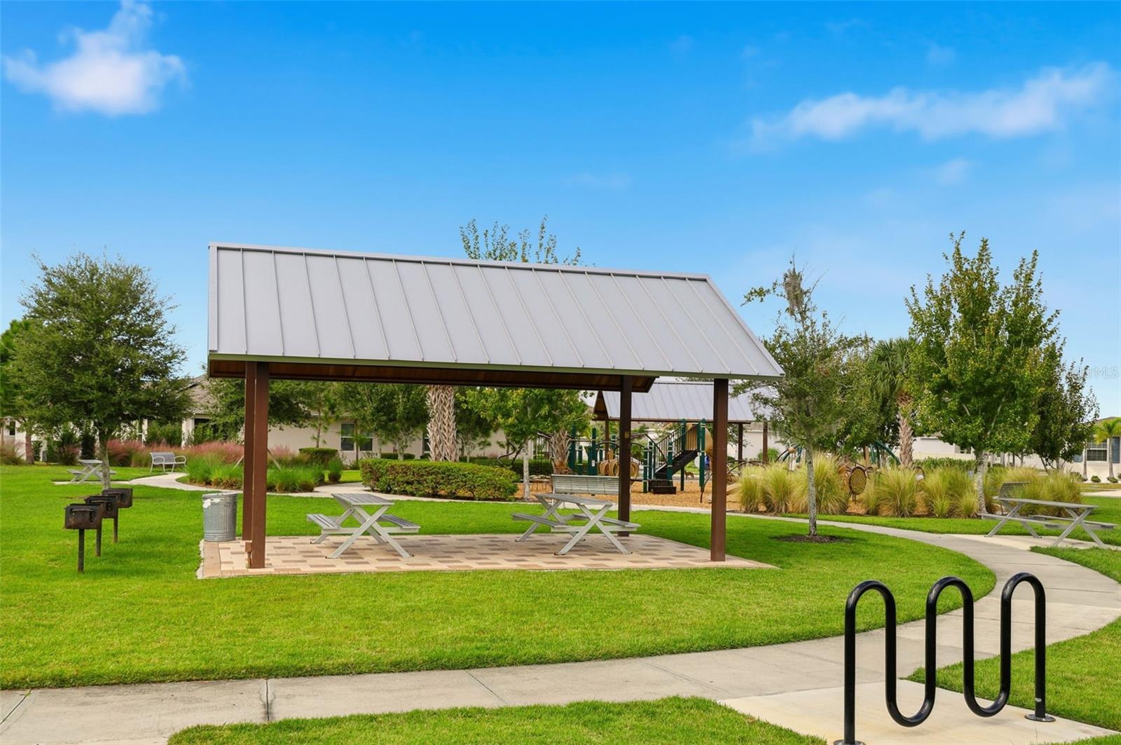 1702 FLOURISH AVE, KISSIMMEE, FL, 34744