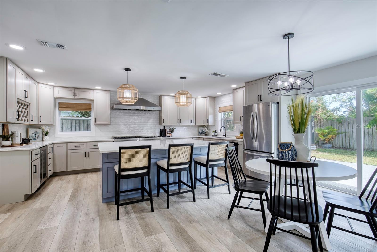 4715 MONTROSE AVE, PONCE INLET, FL, 32127