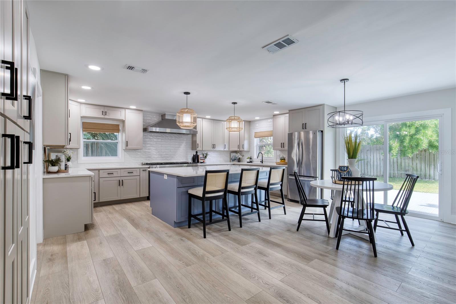 4715 MONTROSE AVE, PONCE INLET, FL, 32127