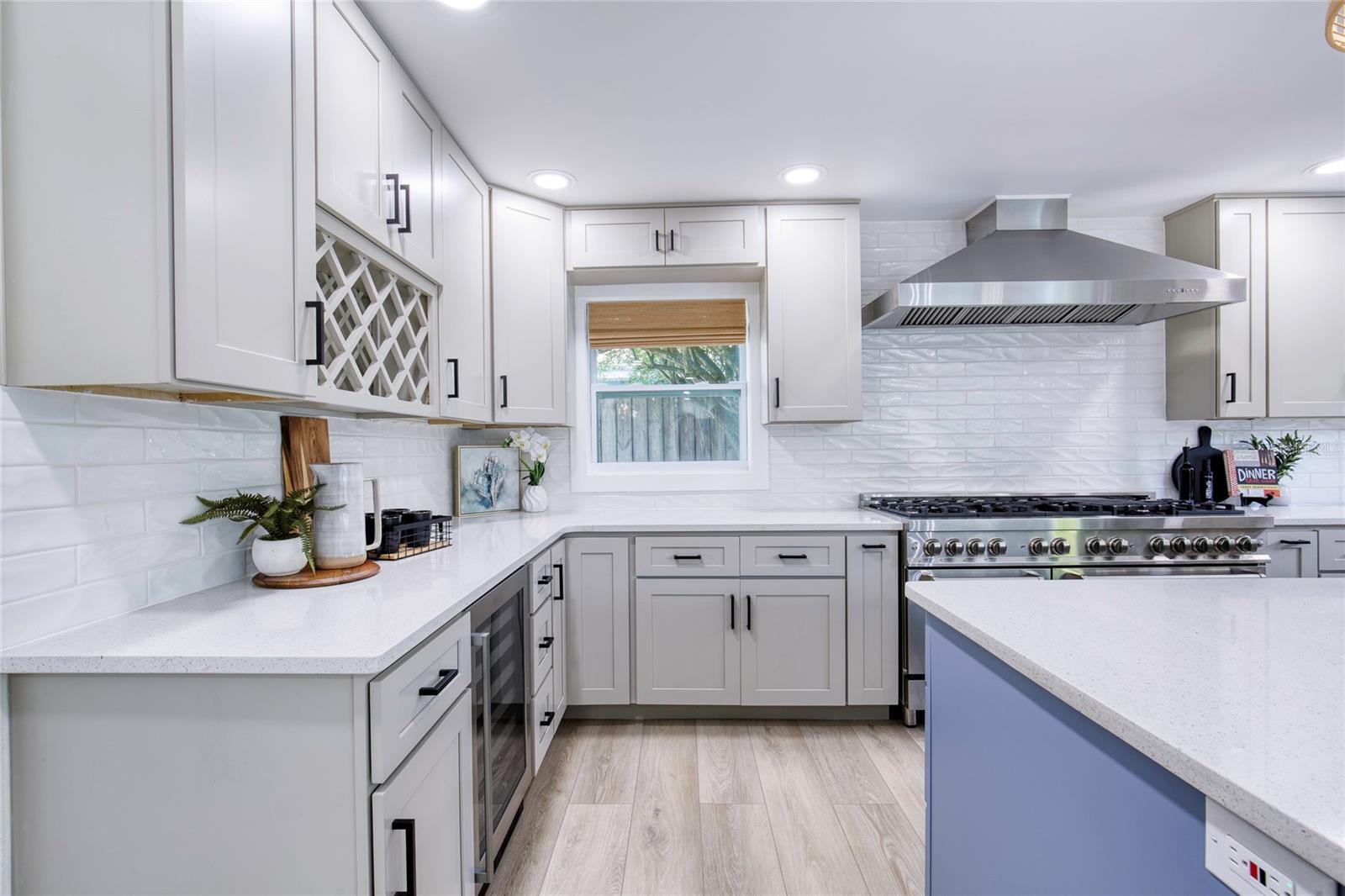 4715 MONTROSE AVE, PONCE INLET, FL, 32127