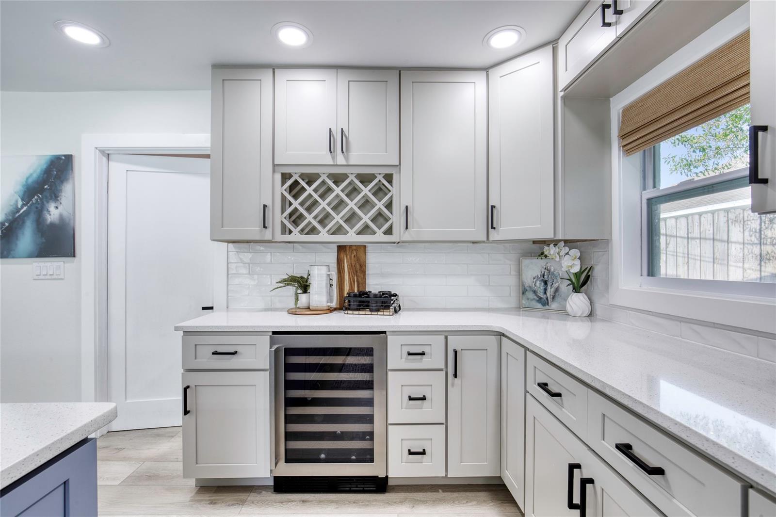 4715 MONTROSE AVE, PONCE INLET, FL, 32127