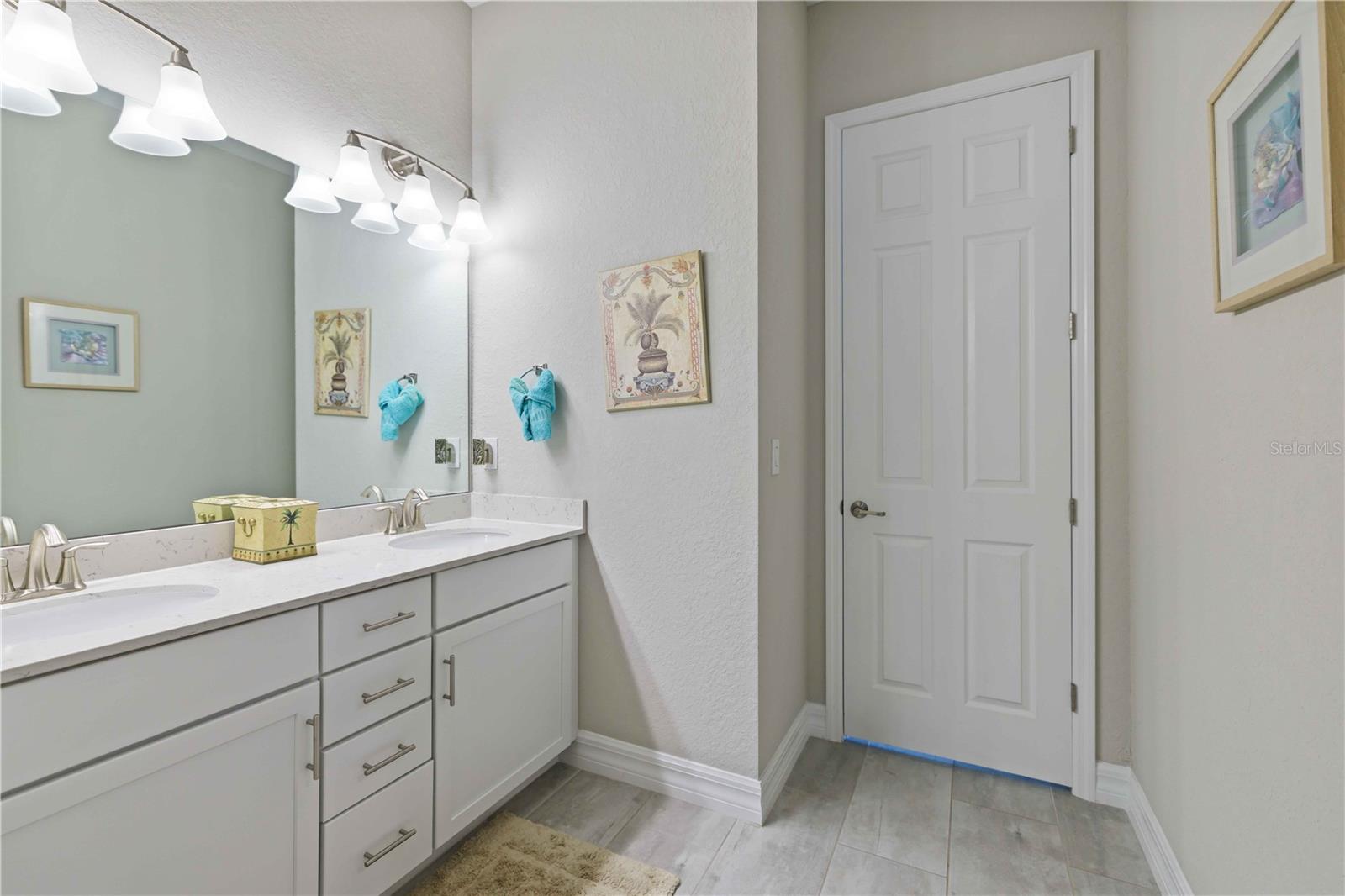 7131 WHITTLEBURY TRL, BRADENTON, FL, 34202