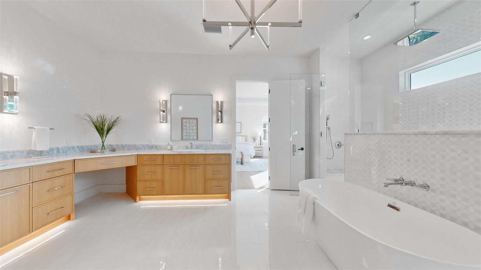 3013 S WEST SHORE, TAMPA, FL, 33629