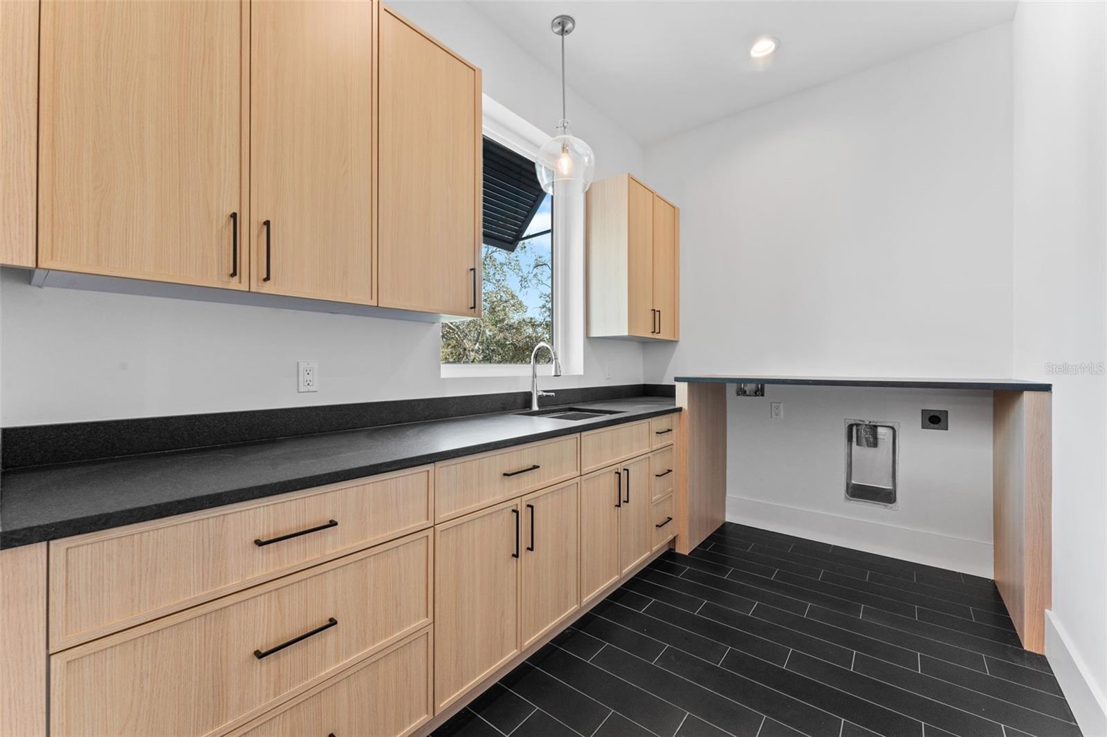 3013 S WEST SHORE, TAMPA, FL, 33629