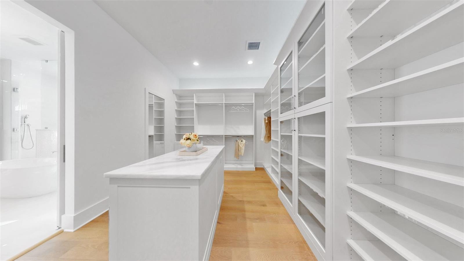 3013 S WEST SHORE, TAMPA, FL, 33629