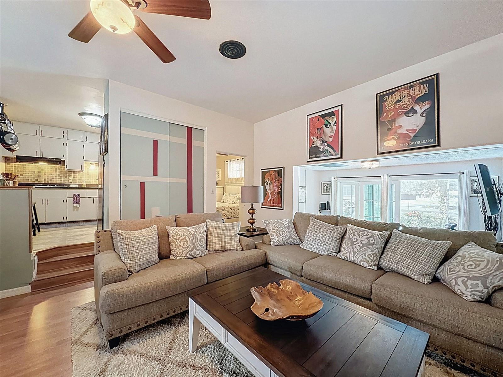 L4956822 Property Photo