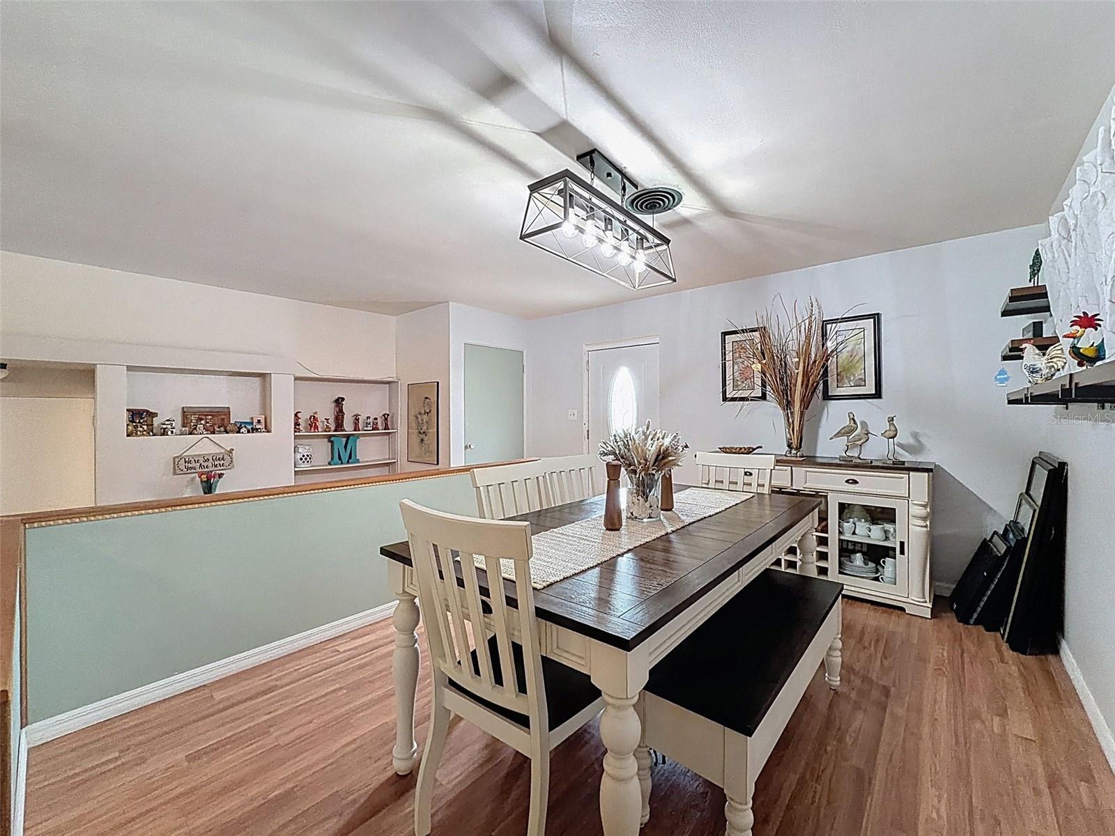 L4956822 Property Photo